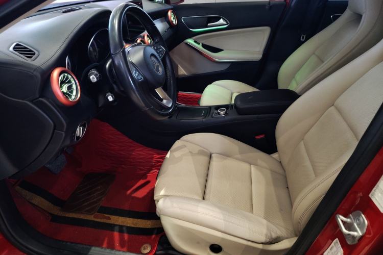 Used Mercedes-Benz GLA 2016 GLA 220 4MATIC Fashion Edition
