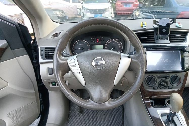 Used Nissan Sylphy 2012 1.6 XL CVT Luxury Edition
