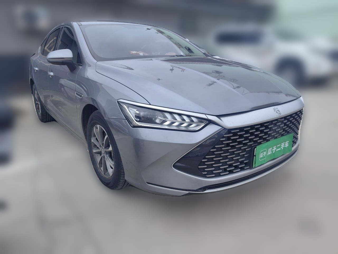 BYD Qin PLUS 2024 HONOR Edition DM-i 55KM Leading Model — снимка 3