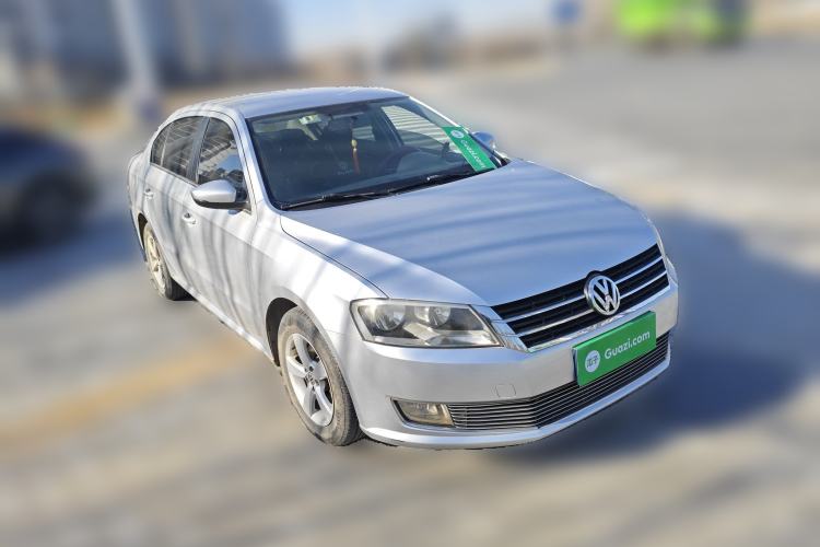 Used Volkswagen Lavida 2013 Revised Classic 1.6L Manual Fashion Edition