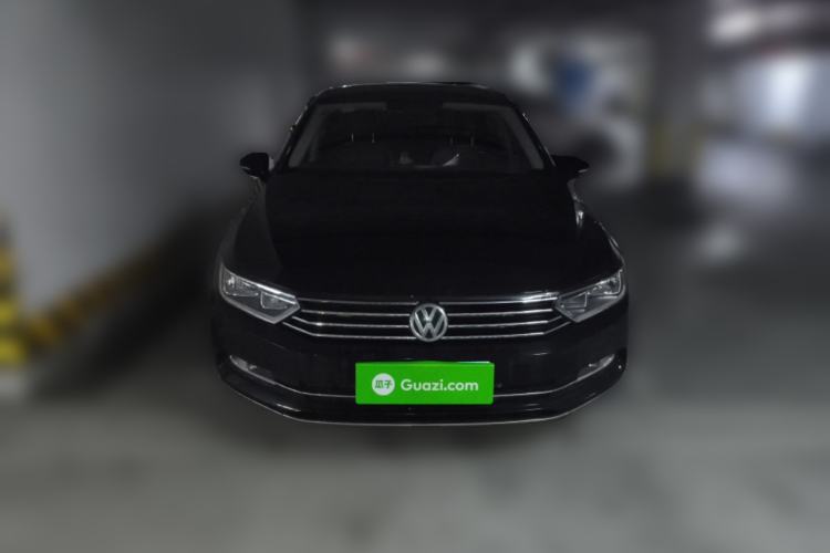 Used Volkswagen Magotan 2018 330TSI DSG Advanced Model Front