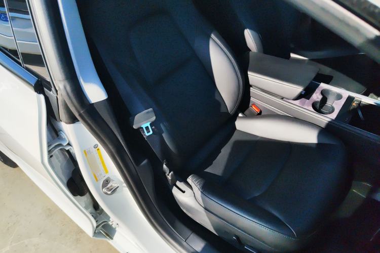 Used Tesla Model 3 2022 Rear-Wheel-Drive Version