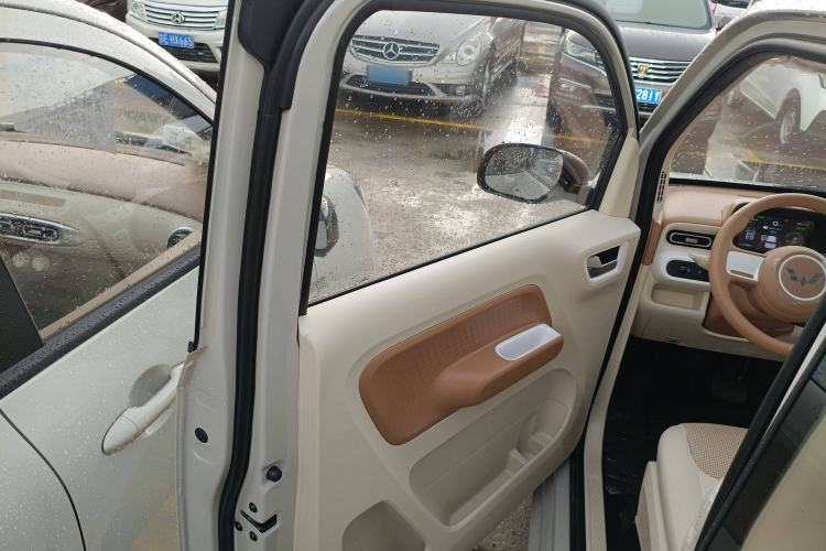 Used Wuling Hongguang MINIEV 2024 3rd Generation 215km Youth Edition