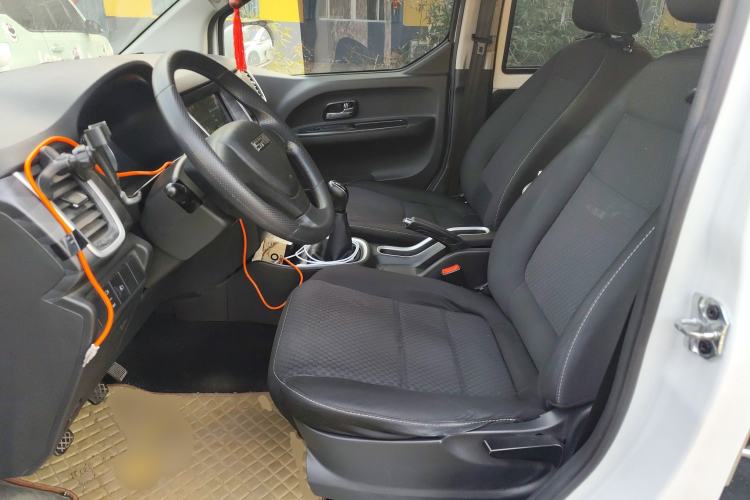 Used Jinbei Gold Hiace M Classic 2023 1.5L Engineering Lion Passenger Vehicle 5/6/7 Seats