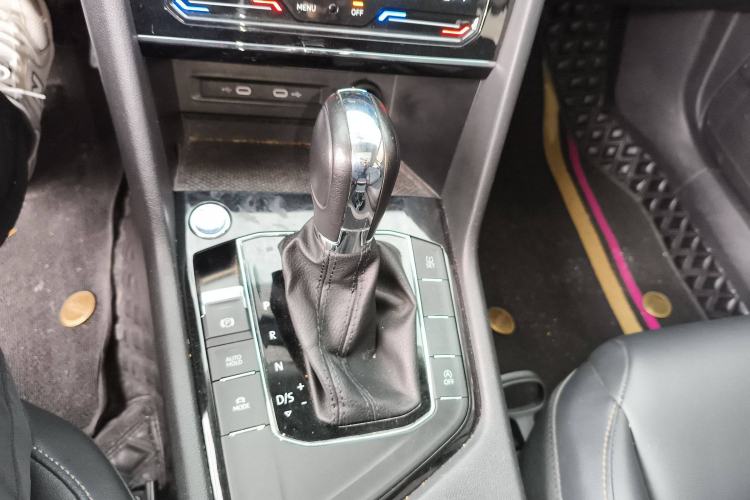 Used Volkswagen Tharu 2021 280TSI Two-Wheel-Drive Luxury Plus Edition