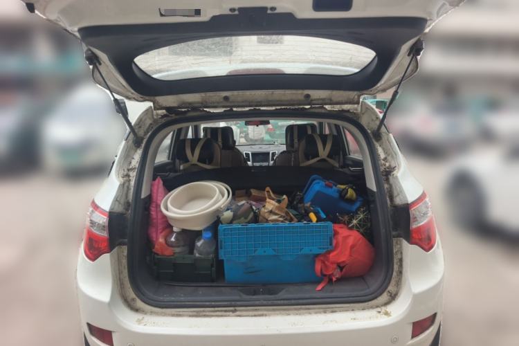 Used CHANGAN CS35 2015 1.6L Manual Luxury Model China IV Standard
