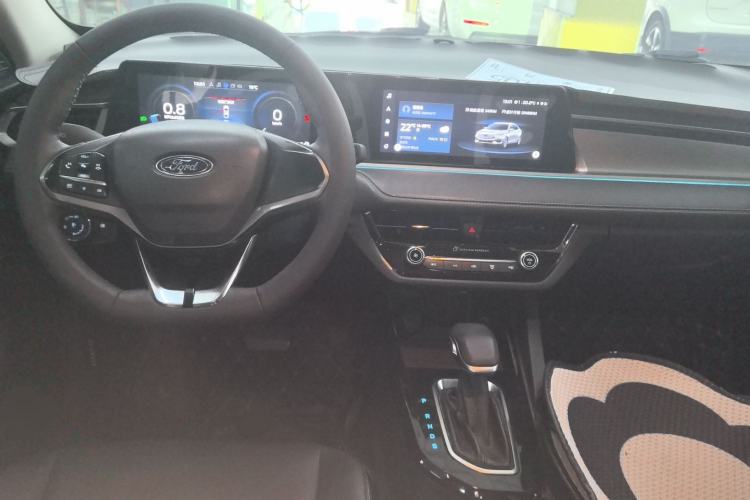 Used Ford Escort 2021 1.5L Automatic Diamond Edition
