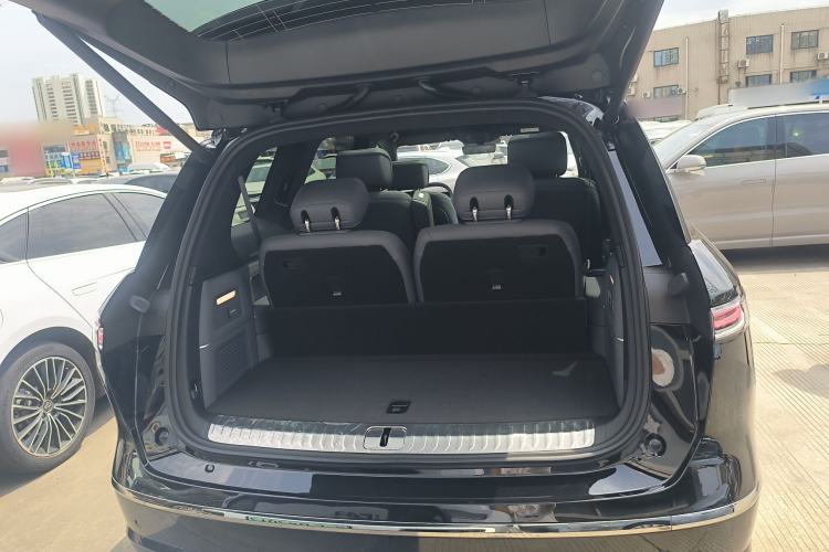 Used Nio ES8 2026 Model 6-seat Executive Luxury Edition Trunk