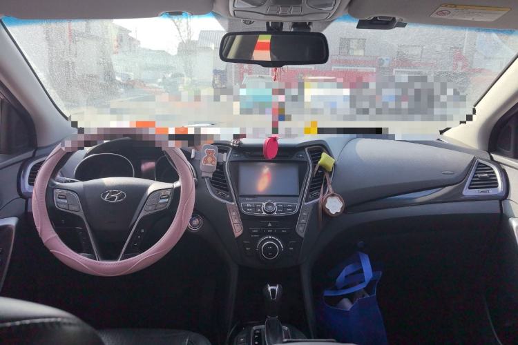 Used Hyundai Santa Fe 2013 2.4L Automatic 4x4 Prestige Edition