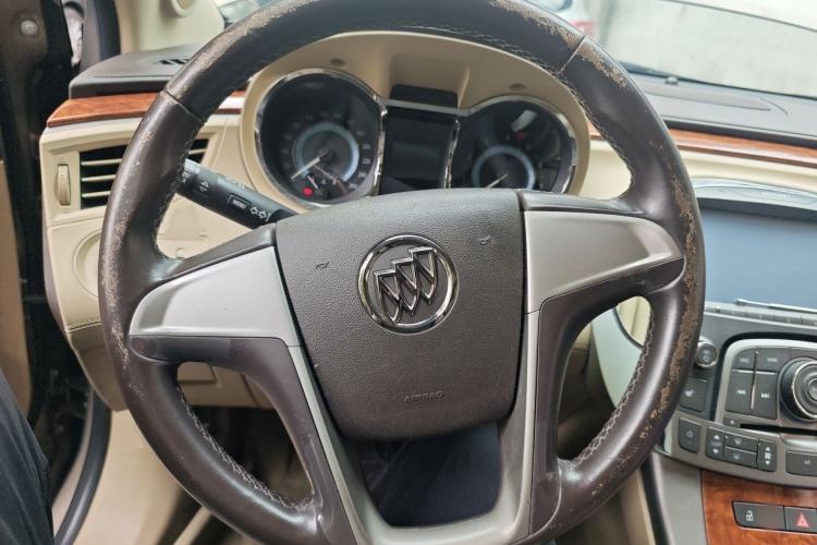 Used Buick LaCrosse 2012 2.4L SIDI Elegant Edition
