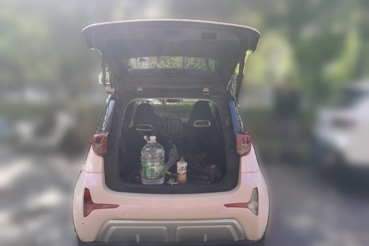 Used Chery Little Ant 2022 Sweet Pink Edition Full-Sugar Version 3-Cell Lithium 30kW 301km Trunk