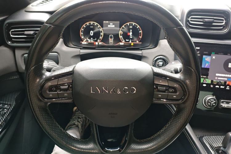 Used Lynk & Co 03 2022 2.0TD DCT JingPro
