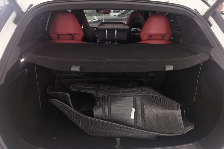 Used Lynk & Co 06 2021 1.5T Shero Pink Special Edition
