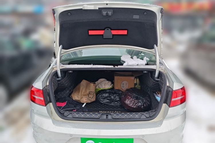 Used Volkswagen Magotan 2017 330TSI DSG Luxury Model