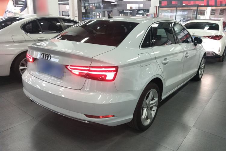 Used Audi A3 2020 Restyled Limousine 35 TFSI Ambition Version China VI
