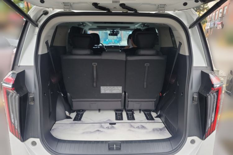 Used GAC Trumpchi M8 2024 Master Series 400T Prestige Edition
