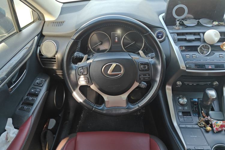Used Lexus NX 2018 300h All-Wheel-Drive FENGZHI Edition China V Emission Standard
