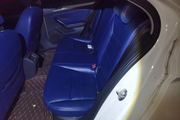 Used Volkswagen Lamando 2015 230TSI DSG Fashion Edition