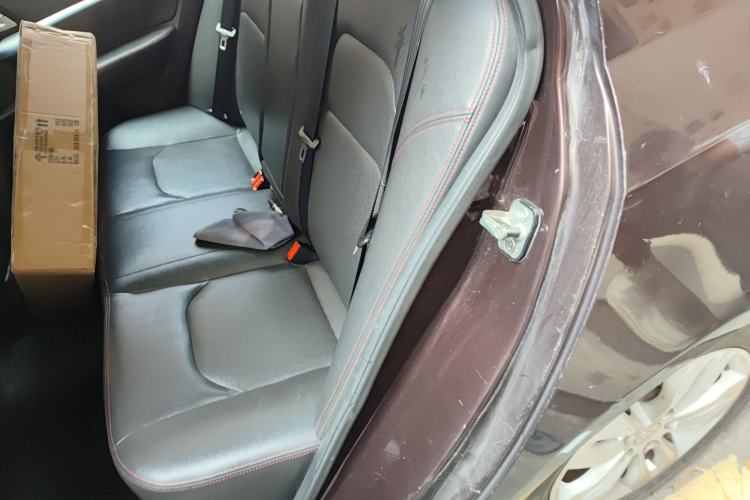 Used Geely Auto Emgrand 2015 Sedan 1.5L Manual - Top Trim Level
