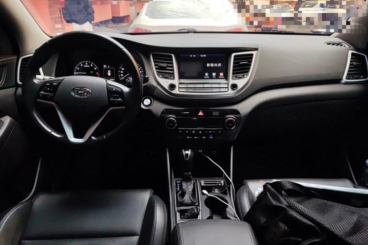 Used Hyundai Tucson 2015 1.6T Dual-Clutch Two-Wheel-Drive Smart Model