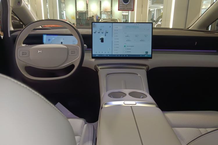 Used XPeng X9 2024 702 Ultra-Long Range Pro