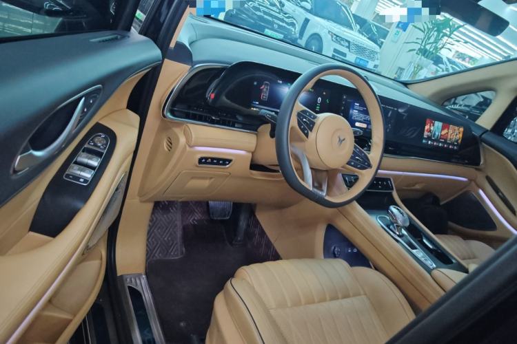 Used VOYAH Dream 2024 PHEV Ultra-Long Range Flagship Edition