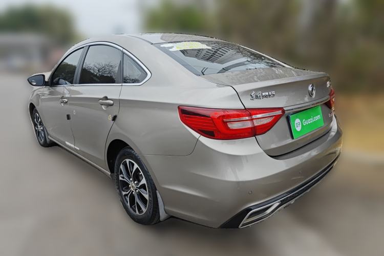 Used FORTHING Joyear S50 2017 1.6L CVT Luxury Model