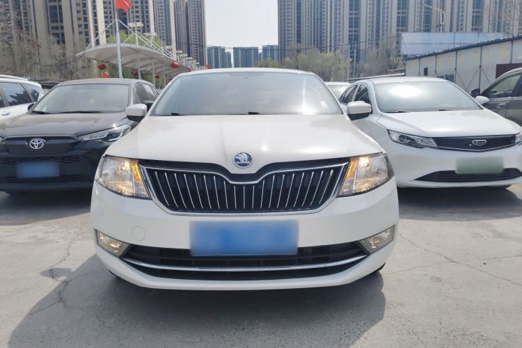 Used Skoda Rapid 2018 1.6L Automatic Comfort Edition
