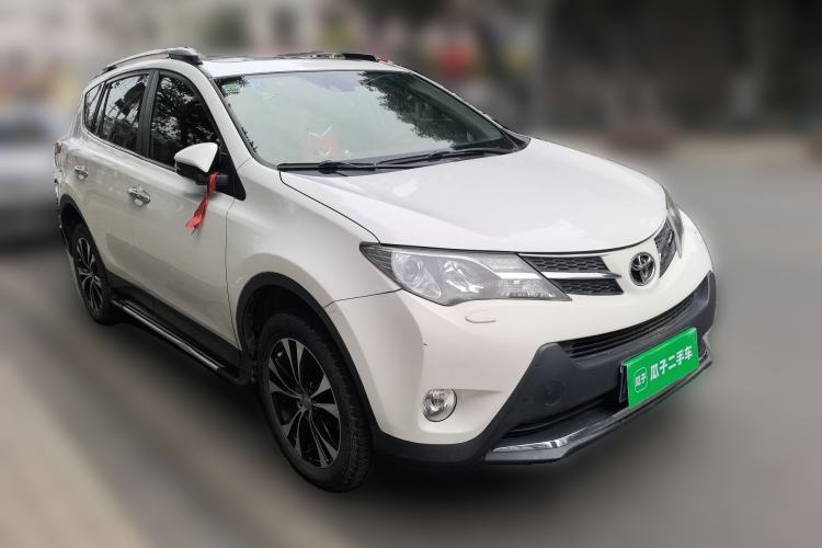 Used Toyota RAV4 2013 2.5L Automatic 4x4 Prestige Edition Front Right 45 Deg