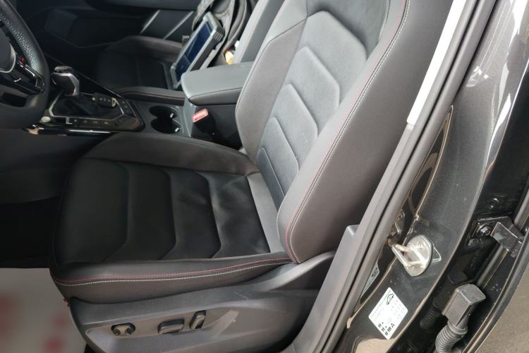 Used Volkswagen Tayron 2022 280TSI Two-Wheel Drive Luxury Smart Connectivity Version Left Front Seat