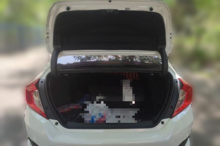 Used Honda Civic 2019 220TURBO CVT Dynamic Edition China VI Trunk