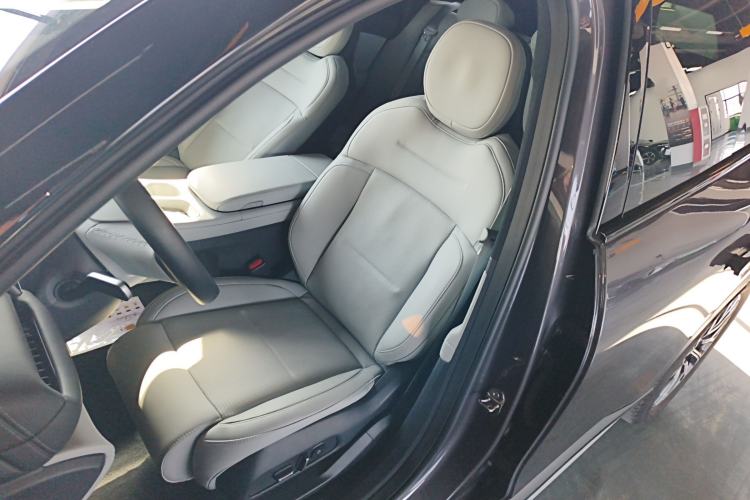 Used Nio ES6 2024 75 kWh
