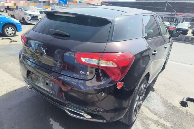 Used DS 5 2013 1.6T Luxury Edition THP200
