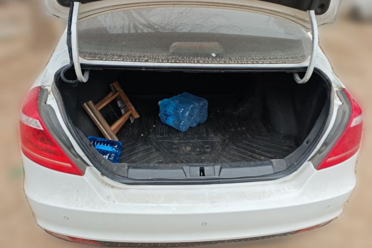 Used Geely Auto Emgrand 2016 Sedan 1.5L Manual Upward Edition