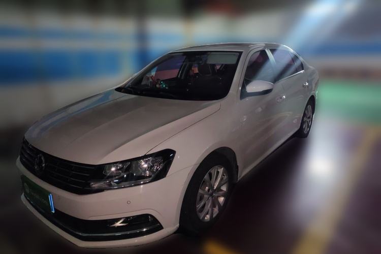 Used Volkswagen Lavida 2017 1.6L Automatic Comfort Edition