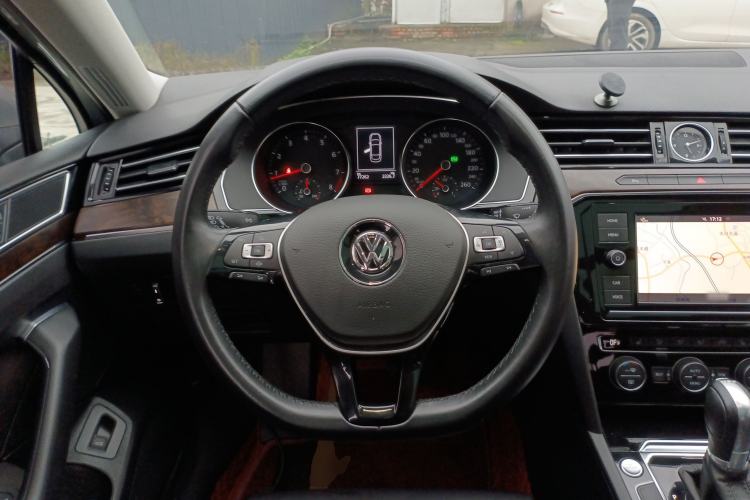 Used Volkswagen Magotan 2019 330TSI DSG Luxury Version China VI Standard
