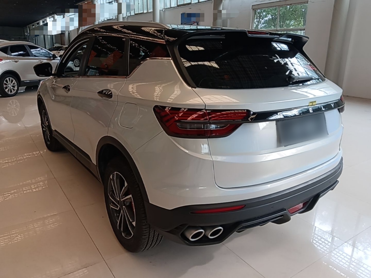 Geely Auto Coolray 2023 1.5T DCT Platinum Edition — снимка 4
