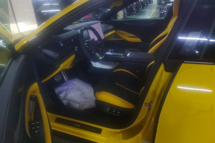 Used Xiaomi Auto SU7 Ultra 2025 Ultra Model Left Front Seat