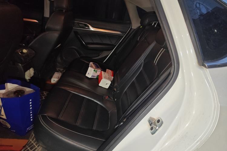 Used MG 6 New Energy 2018 45T E-DRIVE Intelligent Hybrid Premium Internet Edition Left Rear Seat