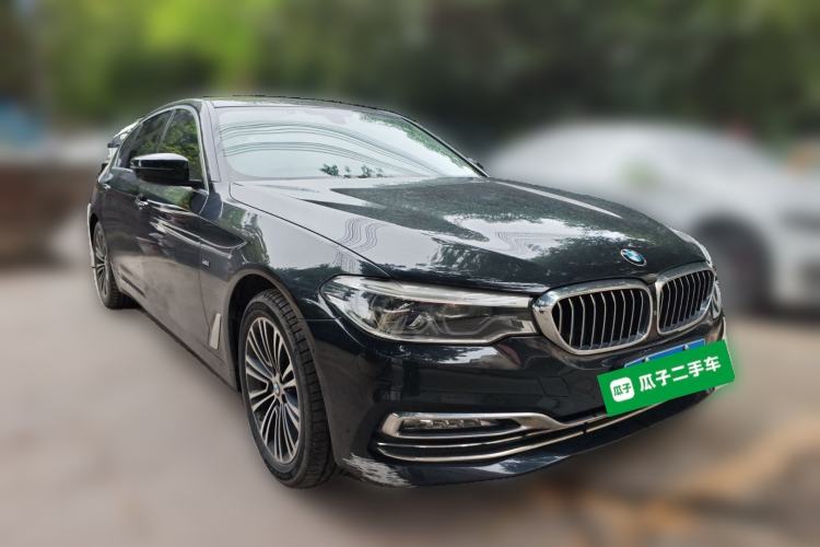 Used BMW 5 Series 2018 Facelifted 530Li Luxury Edition Premium Package
