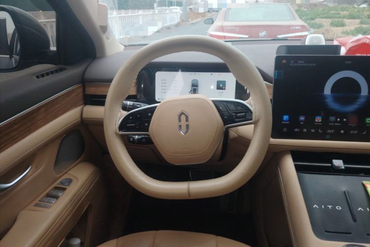 Used Hima AITO M7 2024 1.5T Rear-Drive Plus Version 5 Seats
