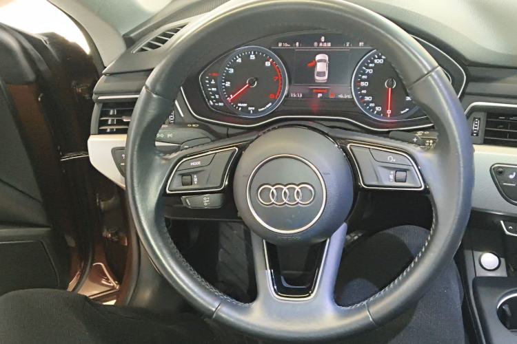 Used Audi A5 2017 Coupe 40 TFSI Fashion Model
