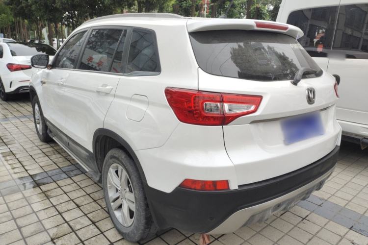 Used CHANGAN CS75 2014 2.0L Manual Luxury Version China IV Standard

