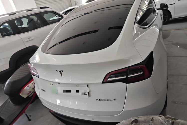 Used Tesla Model Y 2022 Rear-Wheel-Drive Version
