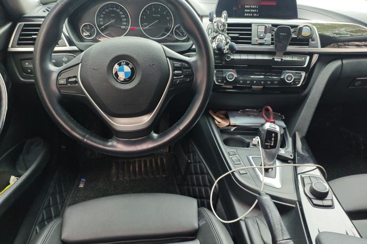Used BMW 3 Series 2018 320Li Fashion Model Steering Wheel