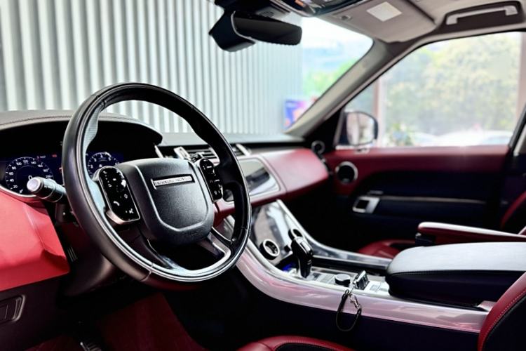 Used Land Rover Range Rover Sport 2021 3.0 L6 YAO Black Edition