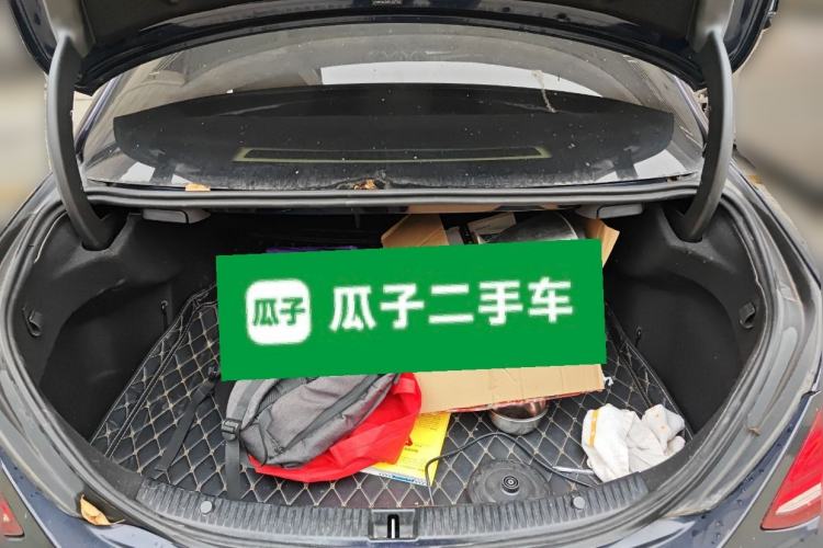 Used Mercedes-Benz C-Class 2015 C 200 L