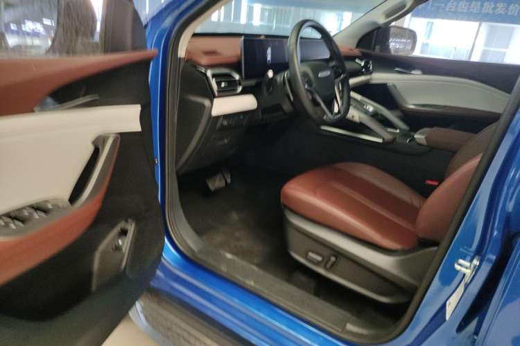 Used SAIC MAXUS Xingji 2023 Starry H 2.0T Automatic Diesel Dual-Turbo All-Wheel Drive Luxury Edition Long Wheelbase