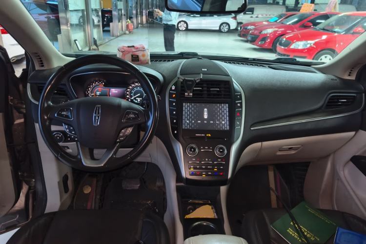 Used Lincoln MKC 2018 2.0T Two-Wheel Drive Luxury Edition