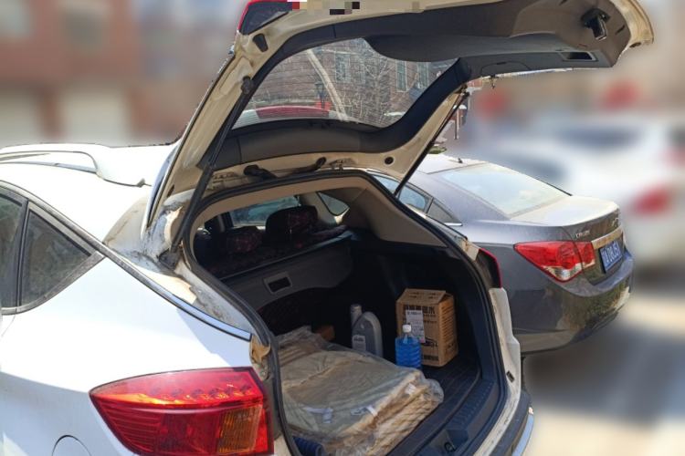 Used Bestune X80 2016 2.0L automatic Comfort trim level